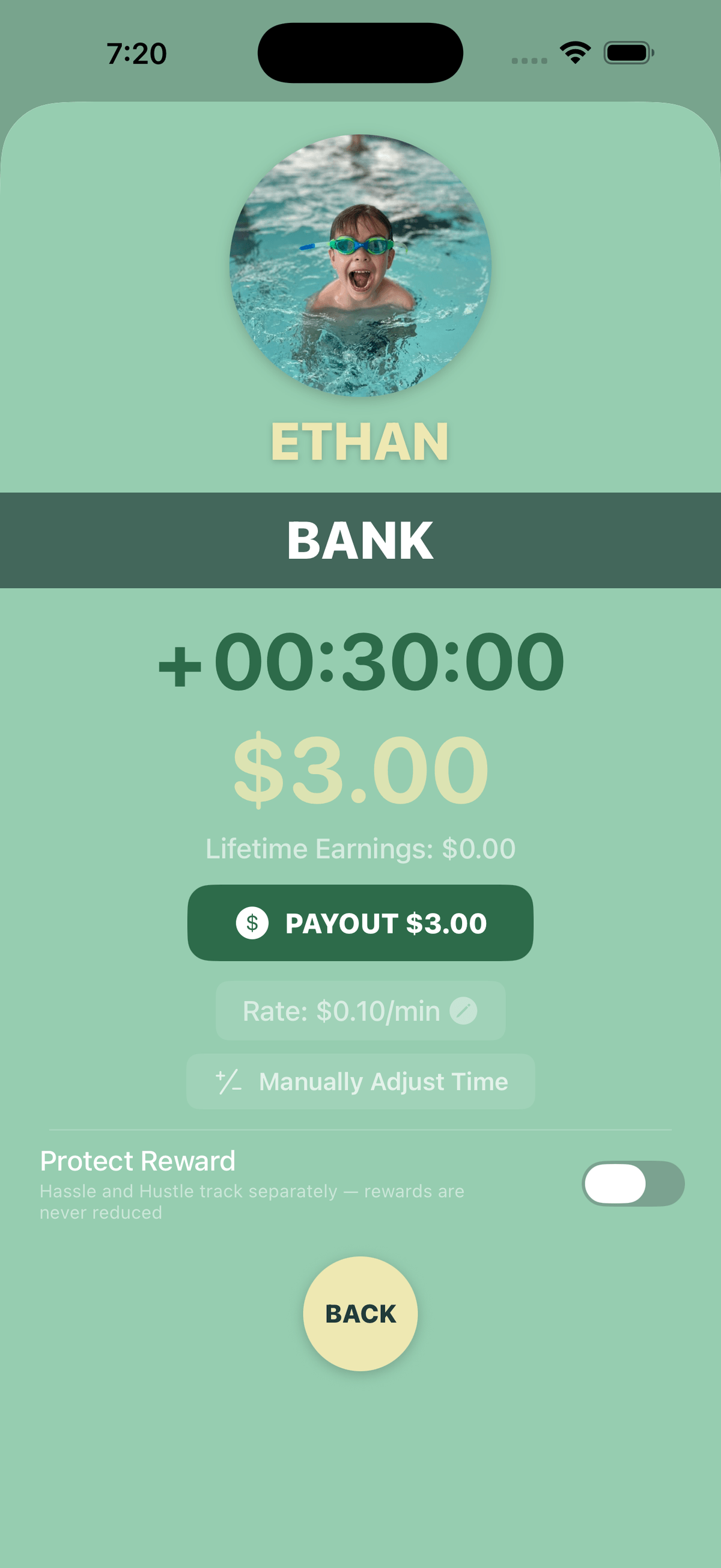 Bank screen showing a positive balance and a payout button